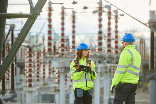 Best Local Electrician Companies  in Elkader, IA