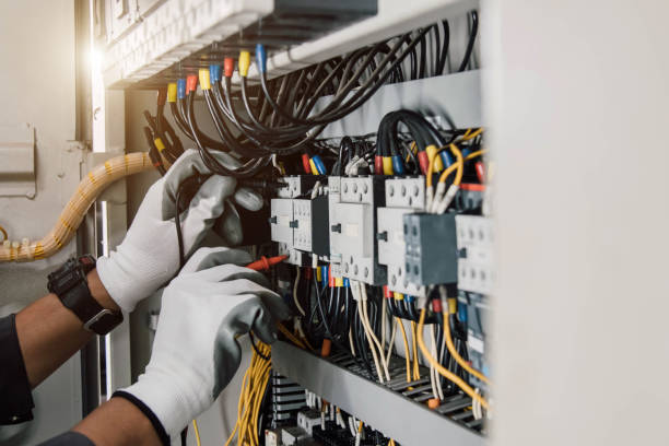 Best Emergency Electrical Repair  in Elkader, IA
